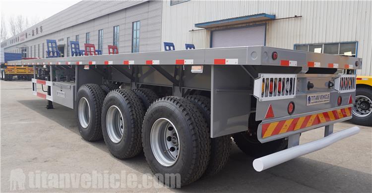 30 Tonnes Triaxle Trailer for Sale In Benin