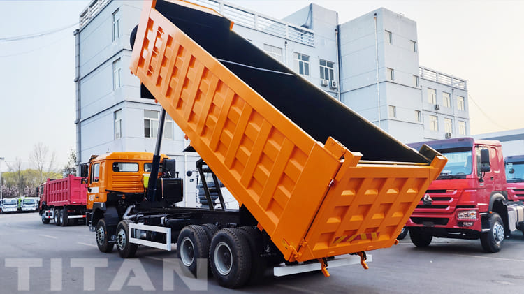 Shacman F3000 Dump Truck for Sale in Cameroon