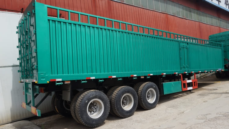 3 Axles 60 Ton China Side Wall Flatbed Semi Trailer in Malaysia