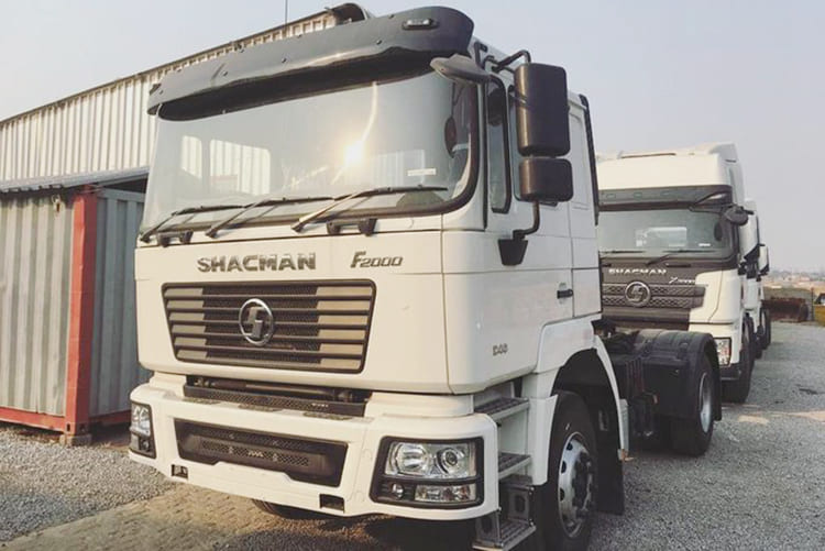 New Shacman F2000 Trailer Truck Head for Sale Price in Kenya