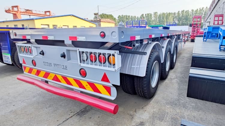 How Much Are Flatbed Trailers? | Tri Axle Flatbed Trailer for Sale Near Me