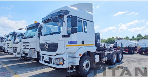 Shacman H3000 Tractor Head in GuangZhou will be sent to Philippines