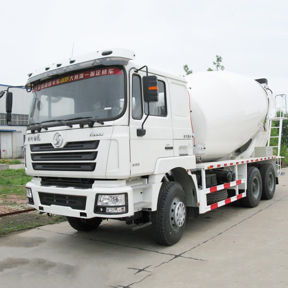 Shacman F3000 Self Loader Concrete Mixer Truck